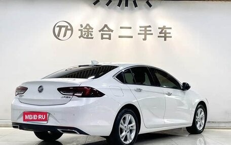 Buick Regal VI, 2022 год, 1 600 000 рублей, 6 фотография