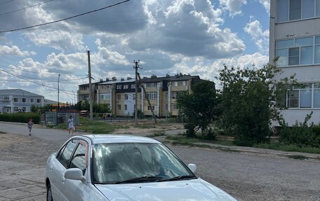 Mitsubishi Lancer VII, 1999 год, 145 000 рублей, 1 фотография