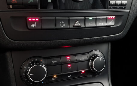 Mercedes-Benz B-Класс, 2012 год, 1 011 000 рублей, 17 фотография