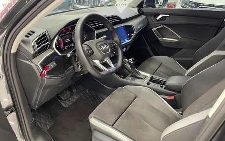 Audi Q3, 2022 год, 2 300 000 рублей, 16 фотография