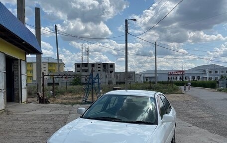 Mitsubishi Lancer VII, 1999 год, 145 000 рублей, 3 фотография