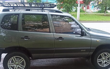 Chevrolet Niva I рестайлинг, 2004 год, 520 000 рублей, 6 фотография