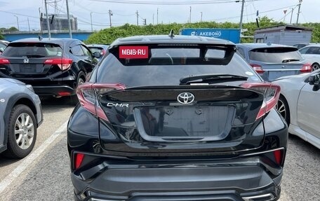 Toyota C-HR I рестайлинг, 2018 год, 1 650 000 рублей, 4 фотография