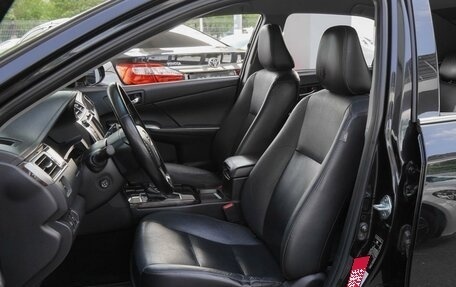 Toyota Camry, 2016 год, 2 190 000 рублей, 10 фотография