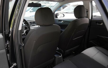 Hyundai Solaris II рестайлинг, 2021 год, 1 690 000 рублей, 11 фотография