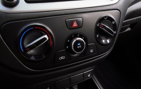 Hyundai Solaris II рестайлинг, 2021 год, 1 690 000 рублей, 14 фотография