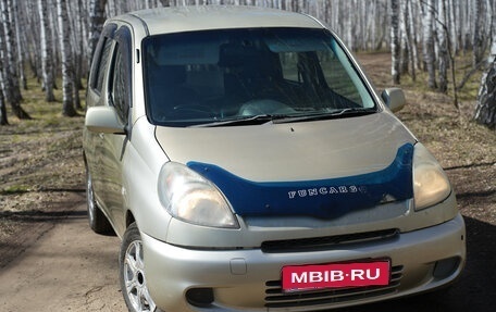 Toyota FunCargo, 2001 год, 415 000 рублей, 2 фотография