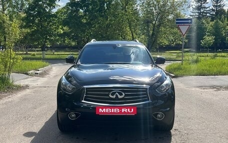 Infiniti FX II, 2012 год, 1 950 000 рублей, 5 фотография
