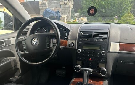 Volkswagen Touareg III, 2008 год, 1 250 000 рублей, 8 фотография