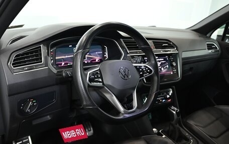 Volkswagen Tiguan II, 2020 год, 4 060 000 рублей, 15 фотография