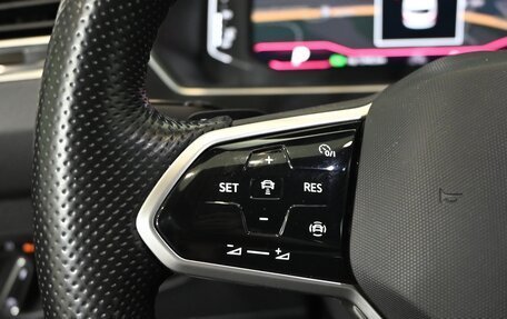 Volkswagen Tiguan II, 2020 год, 4 060 000 рублей, 19 фотография