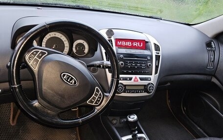 KIA cee'd I рестайлинг, 2009 год, 630 000 рублей, 12 фотография