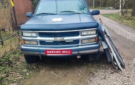 Chevrolet Tahoe II, 1995 год, 600 000 рублей, 3 фотография