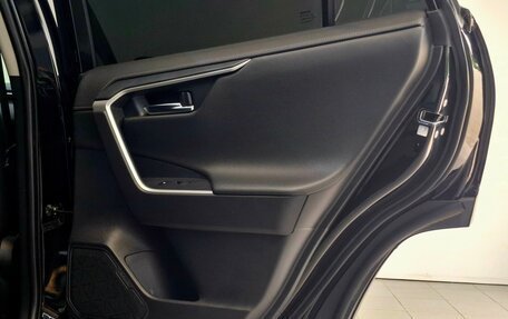 Toyota RAV4, 2022 год, 3 650 000 рублей, 22 фотография