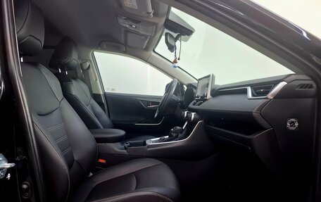 Toyota RAV4, 2022 год, 3 650 000 рублей, 16 фотография