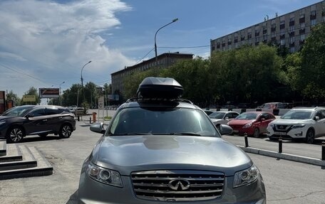 Infiniti FX I, 2003 год, 1 050 000 рублей, 6 фотография