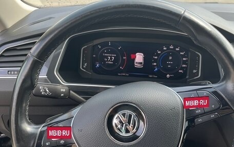 Volkswagen Tiguan II, 2020 год, 3 000 000 рублей, 11 фотография