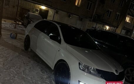 Skoda Rapid I, 2017 год, 1 000 000 рублей, 10 фотография