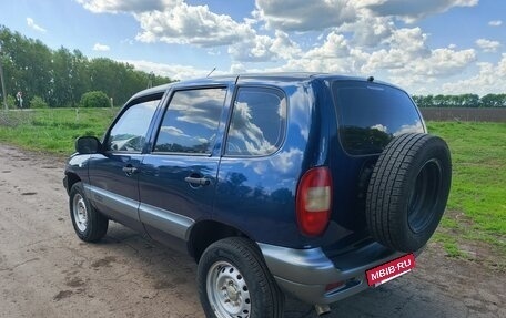 Chevrolet Niva I рестайлинг, 2006 год, 350 000 рублей, 2 фотография