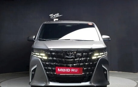 Toyota Alphard, 2024 год, 9 700 000 рублей, 2 фотография