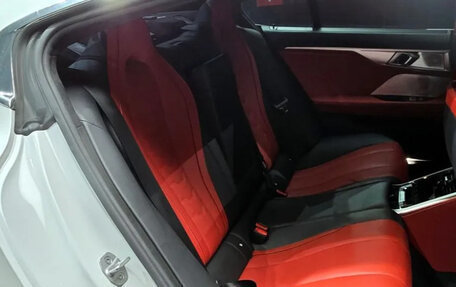BMW 8 серия, 2022 год, 10 000 000 рублей, 7 фотография