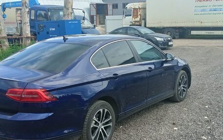 Volkswagen Passat B8 рестайлинг, 2019 год, 1 395 000 рублей, 10 фотография