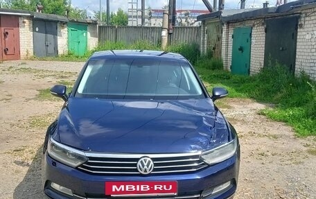 Volkswagen Passat B8 рестайлинг, 2019 год, 1 395 000 рублей, 2 фотография