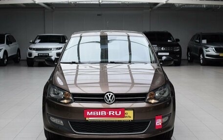 Volkswagen Polo VI (EU Market), 2011 год, 630 000 рублей, 2 фотография