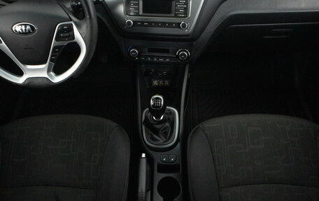 KIA Rio III рестайлинг, 2015 год, 999 000 рублей, 17 фотография