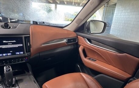 Maserati Levante I, 2022 год, 5 701 179 рублей, 23 фотография