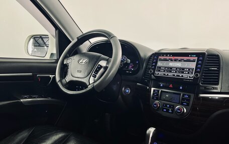 Hyundai Santa Fe III рестайлинг, 2010 год, 1 130 000 рублей, 14 фотография