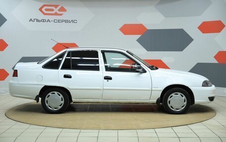 Daewoo Nexia I рестайлинг, 2013 год, 320 000 рублей, 4 фотография