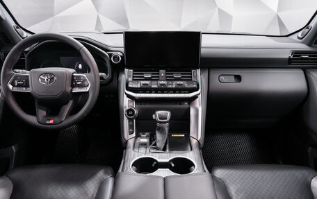 Toyota Land Cruiser, 2021 год, 9 494 000 рублей, 11 фотография