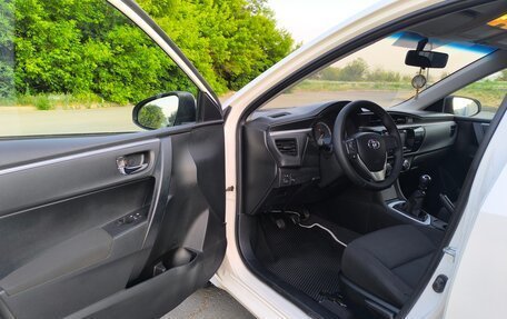 Toyota Corolla, 2014 год, 1 450 000 рублей, 10 фотография