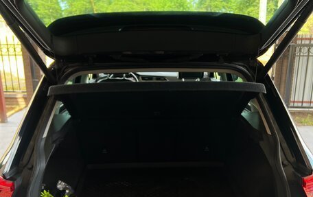 Volkswagen Tiguan II, 2018 год, 2 600 000 рублей, 11 фотография