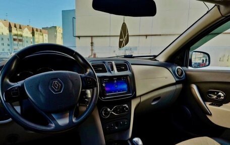 Renault Logan II, 2015 год, 515 000 рублей, 5 фотография
