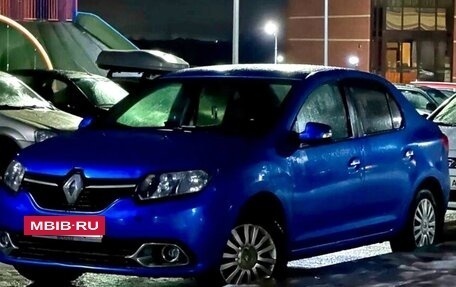 Renault Logan II, 2015 год, 515 000 рублей, 4 фотография