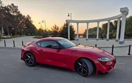 Toyota Supra, 2022 год, 7 990 000 рублей, 4 фотография