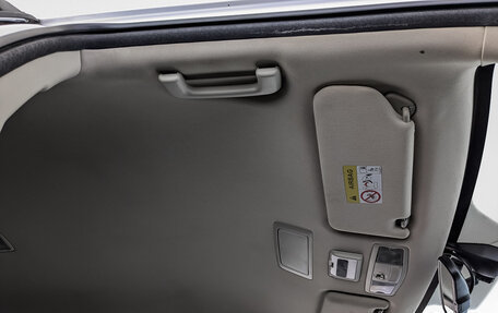 Mitsubishi Outlander III рестайлинг 3, 2018 год, 1 990 000 рублей, 22 фотография