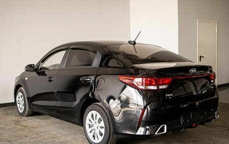 KIA Rio IV, 2021 год, 1 945 000 рублей, 6 фотография