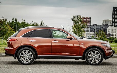 Infiniti FX I, 2007 год, 1 277 000 рублей, 12 фотография
