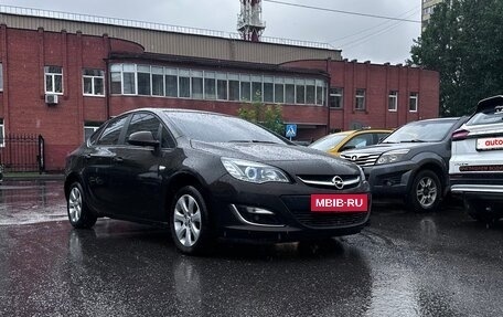 Opel Astra J, 2013 год, 860 000 рублей, 3 фотография
