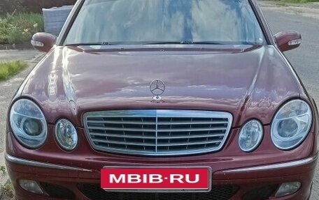 Mercedes-Benz E-Класс, 2002 год, 870 000 рублей, 1 фотография