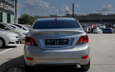 Hyundai Solaris II рестайлинг, 2011 год, 500 000 рублей, 4 фотография