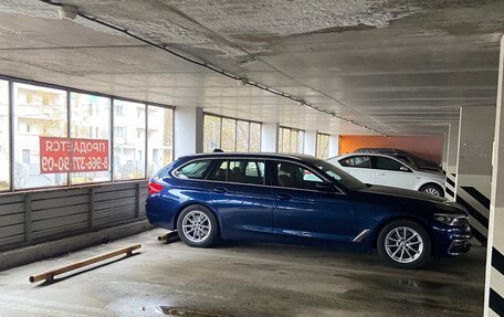 BMW 5 серия, 2019 год, 3 200 000 рублей, 4 фотография