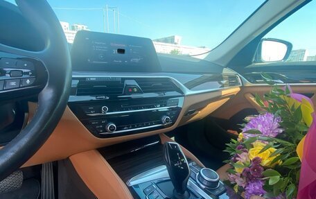 BMW 5 серия, 2019 год, 3 200 000 рублей, 12 фотография