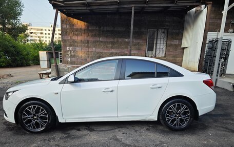 Chevrolet Cruze II, 2011 год, 725 000 рублей, 3 фотография
