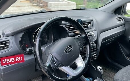 KIA Rio III рестайлинг, 2013 год, 750 000 рублей, 11 фотография