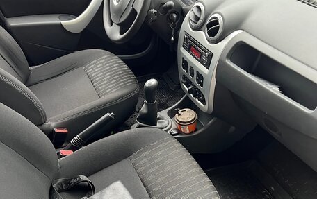 Renault Sandero I, 2013 год, 720 000 рублей, 17 фотография