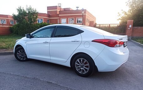 Hyundai Elantra V, 2013 год, 1 080 000 рублей, 8 фотография